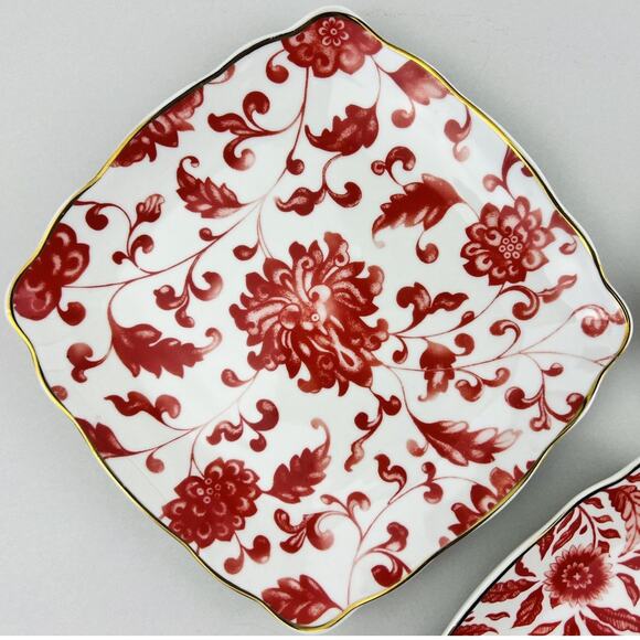 Williams Sonoma Marlo Thomas Floral Appetizer Plates SET OF 4 Toile Red White - Picture 4 of 12